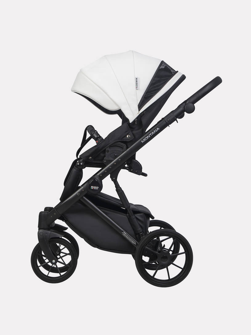 Коляска 2 в 1 Riko Basic Montana Ecco 32 White-Light Silver