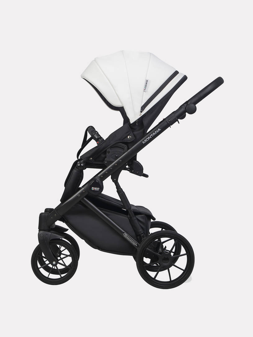Коляска 2 в 1 Riko Basic Montana Ecco 32 White-Light Silver