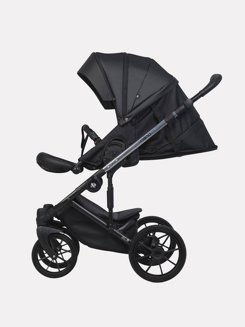 Коляска 2 в 1 Riko Nano Thermo 01 Black