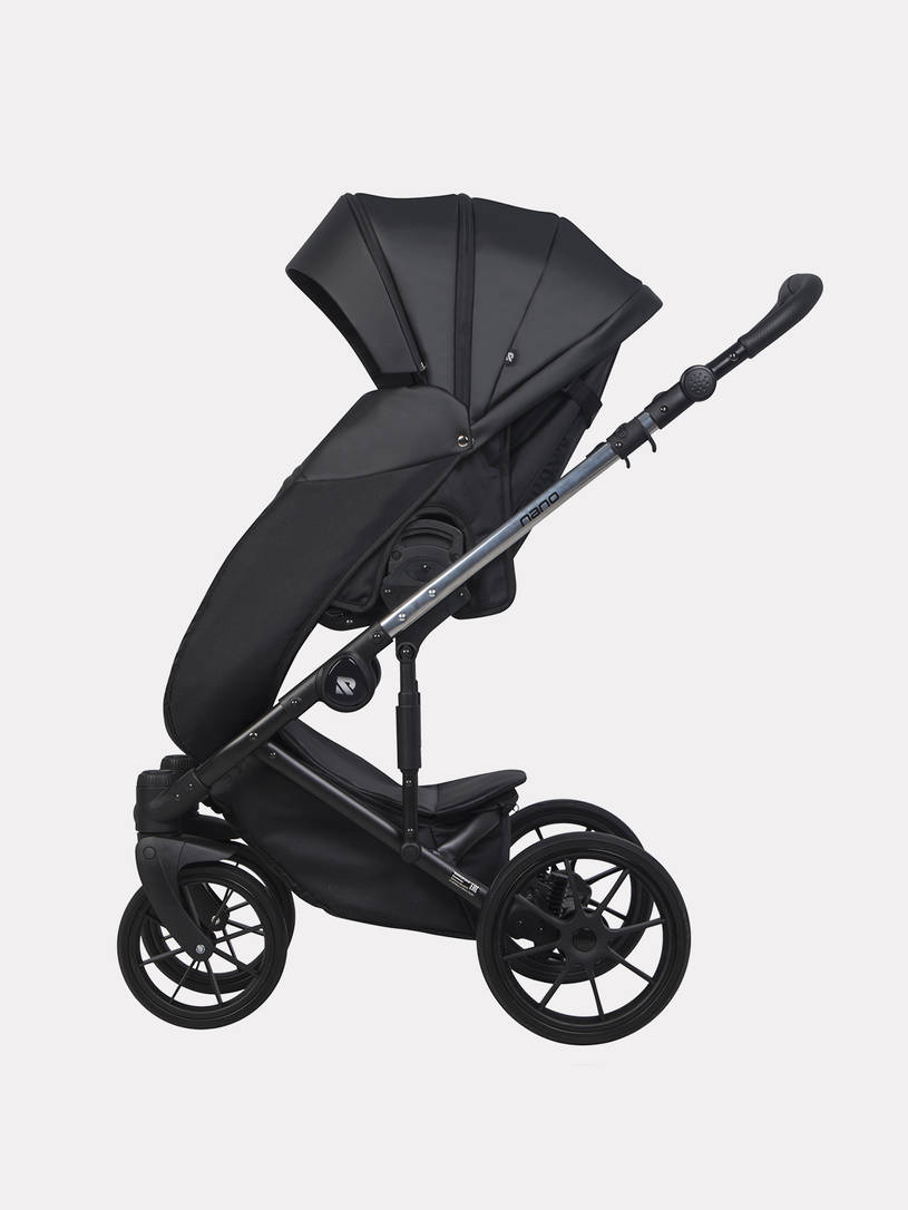 Коляска 2 в 1 Riko Nano Thermo 01 Black