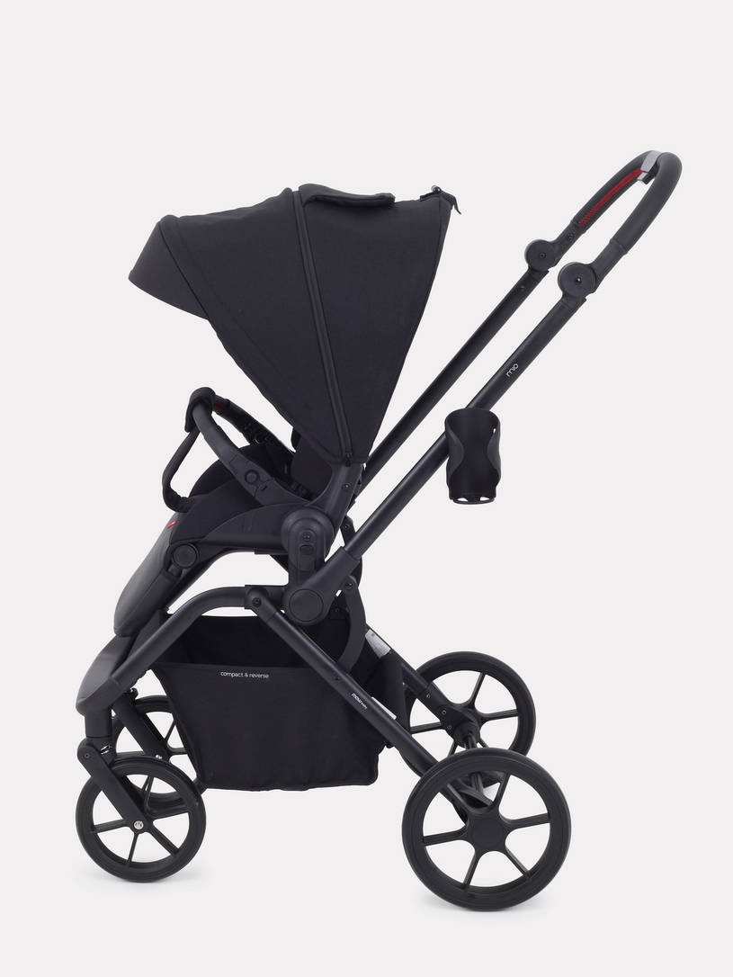 Коляска прогулочная Mowbaby Mio Black
