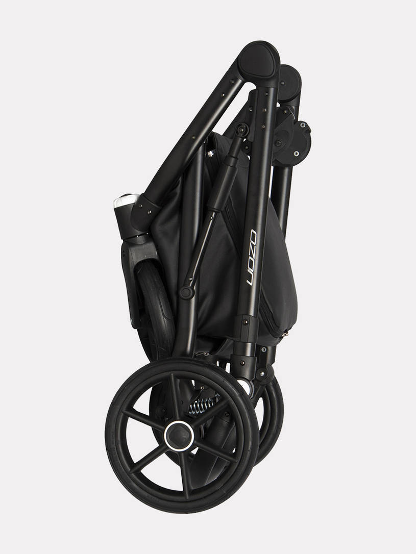 Коляска 2 в 1 Riko Basic Ozon 06 черный