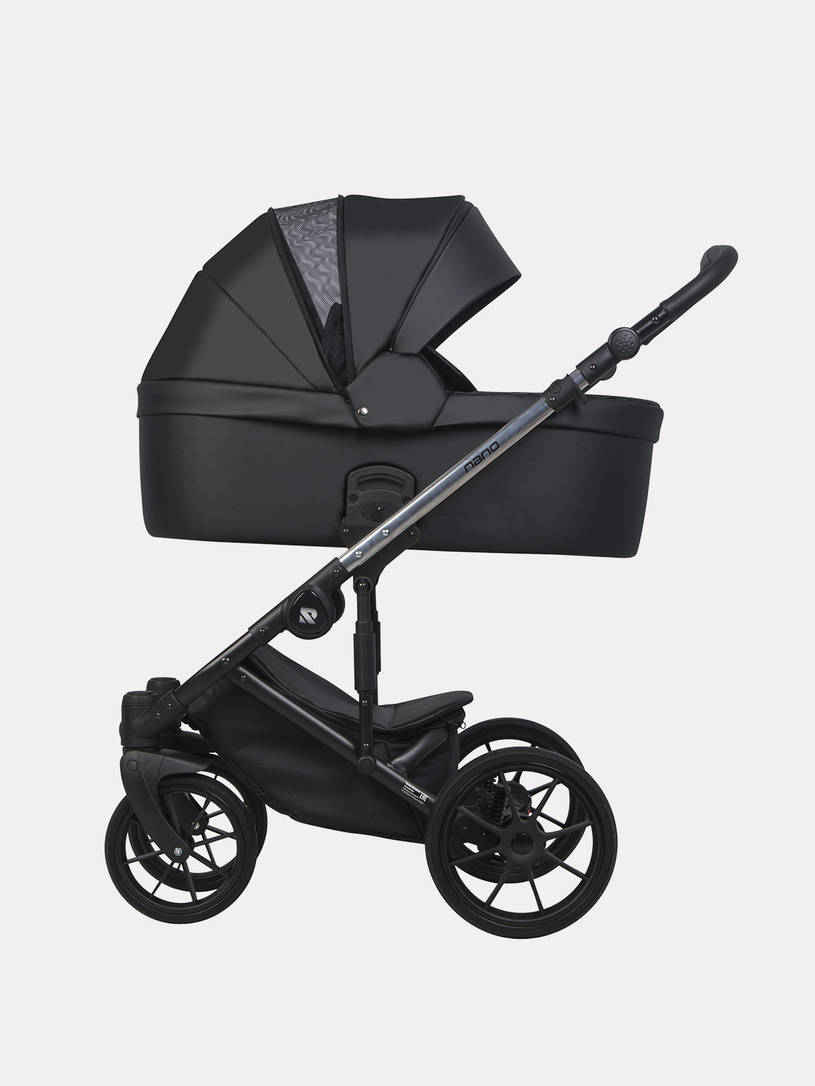 Коляска 2 в 1 Riko Nano Thermo 01 Black