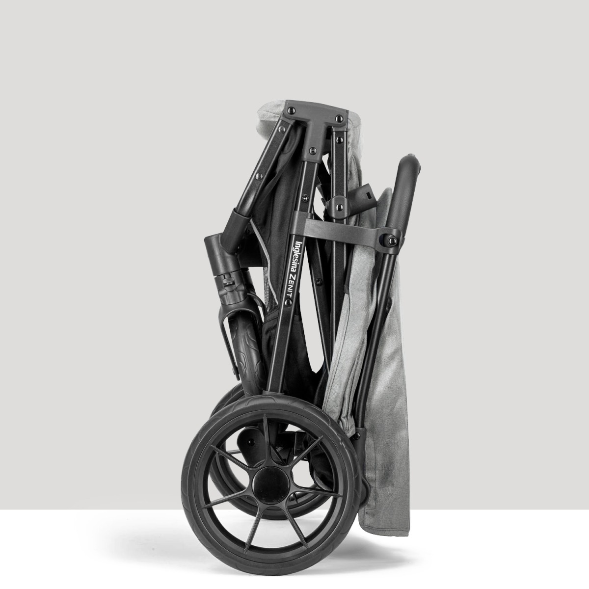 Прогулочная коляска Inglesina Zenit Grey