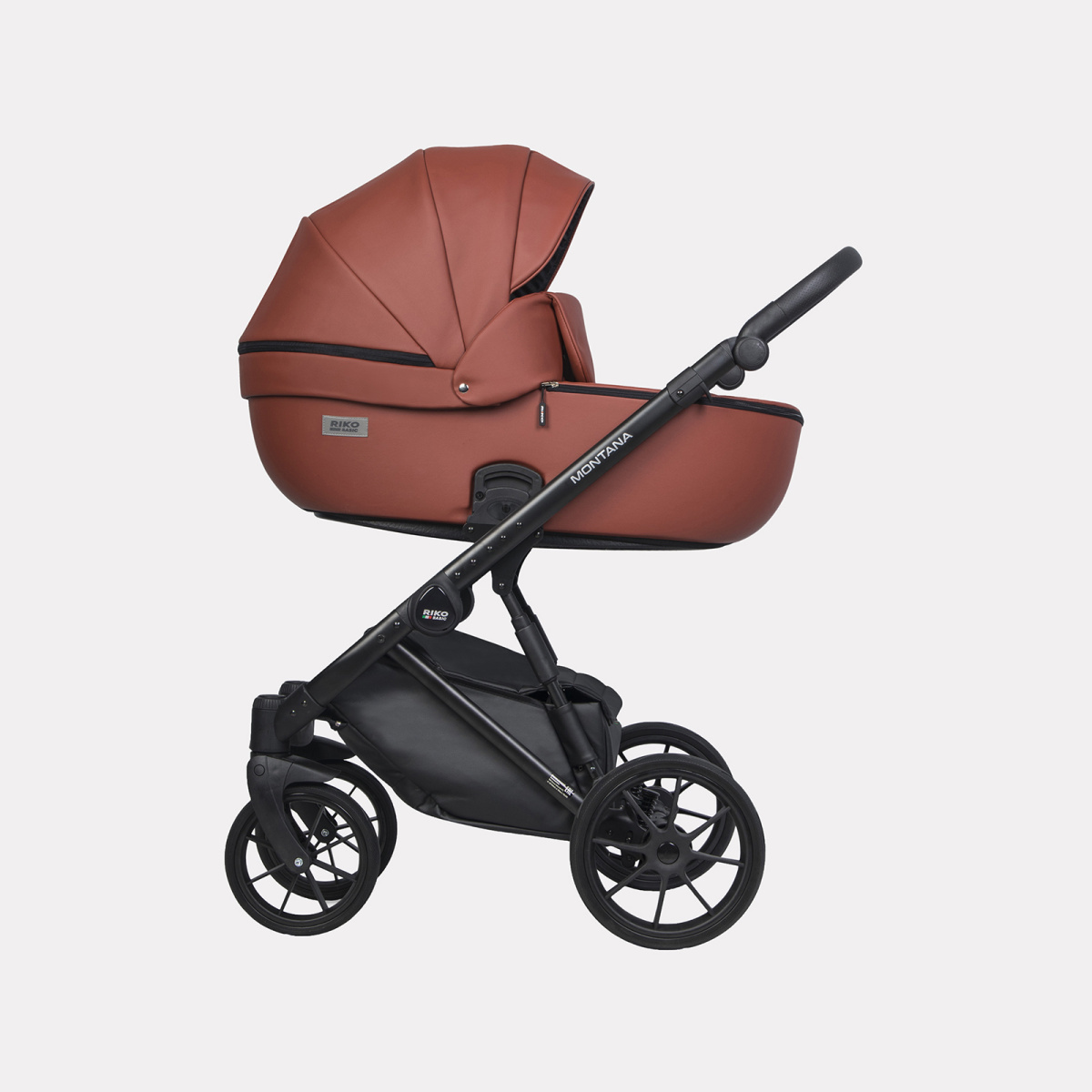 Коляска 3 в 1 Riko Basic Montana Ecco 17 MAROON