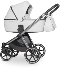 Коляска 2 в 1 Riko Qubus 04 белый