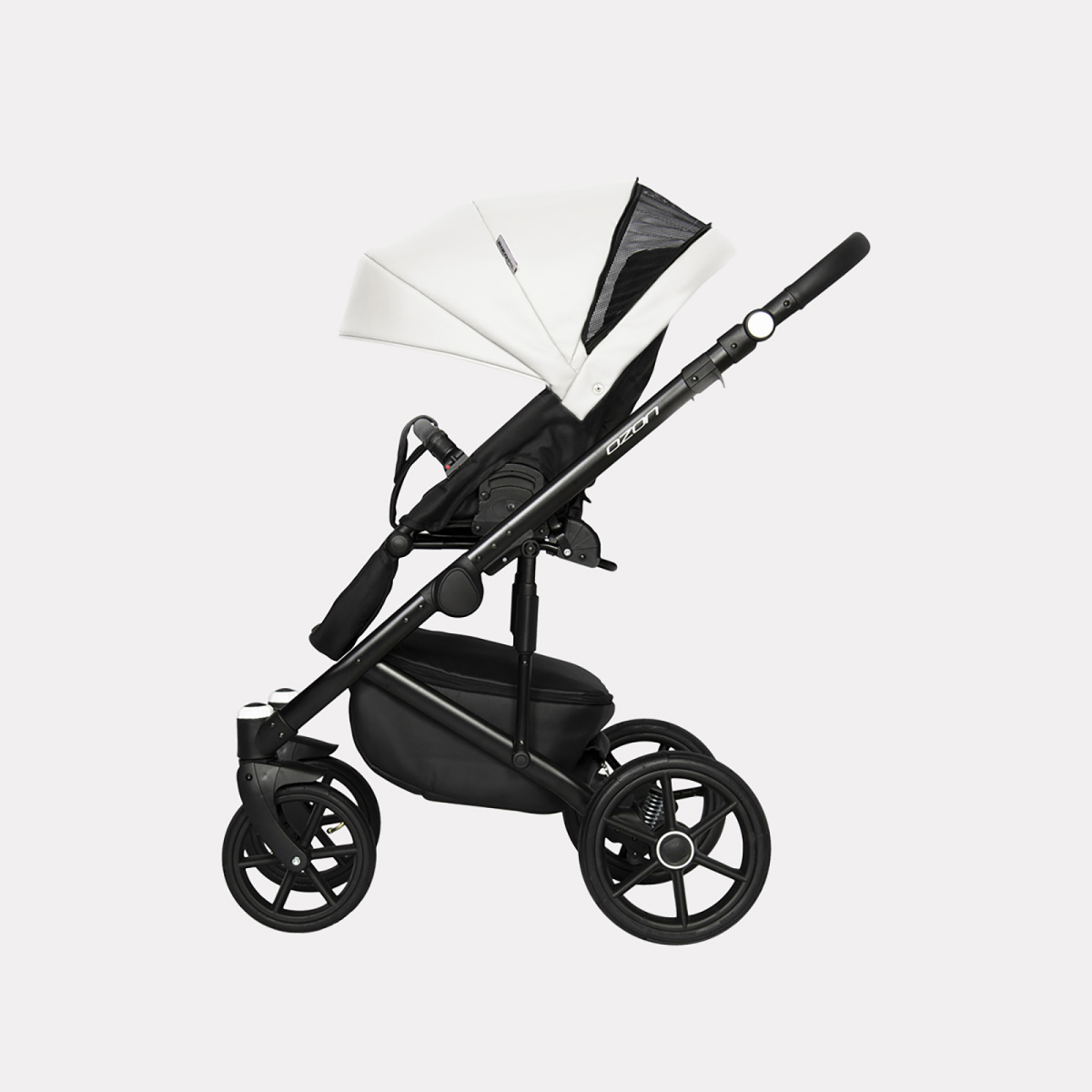 Коляска 3 в 1 Riko Basic Ozon, 07 белый